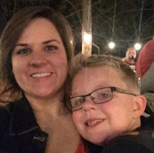 Meet your Posher, Casey